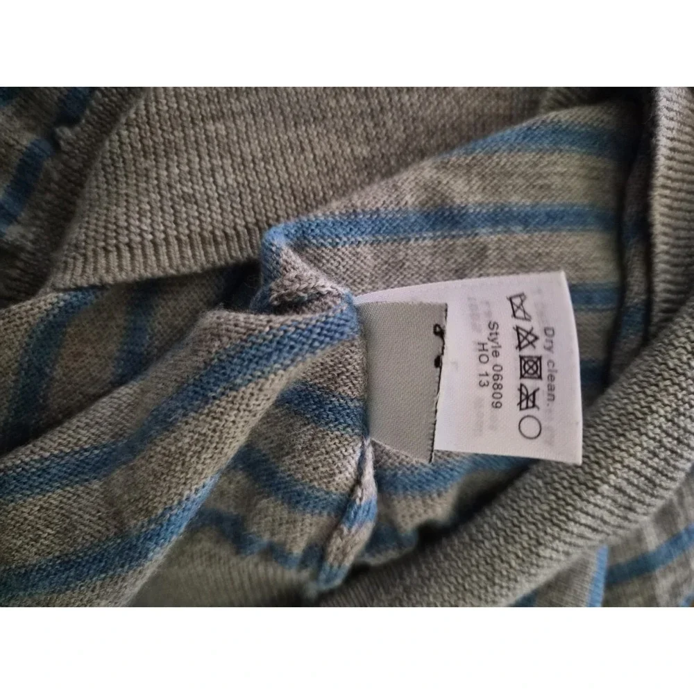 J.Crew 100% Merino Wool Sweater Large Blue Gray Stripe V Neck Lightweight